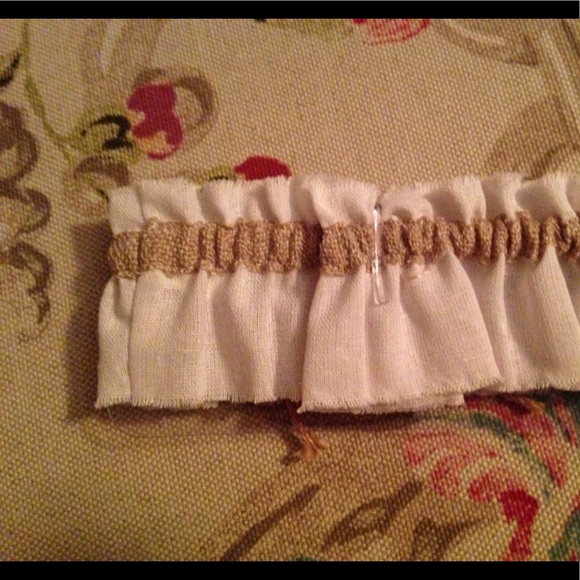 💥SOLD💥Bridal Garter - Picture 3 of 4